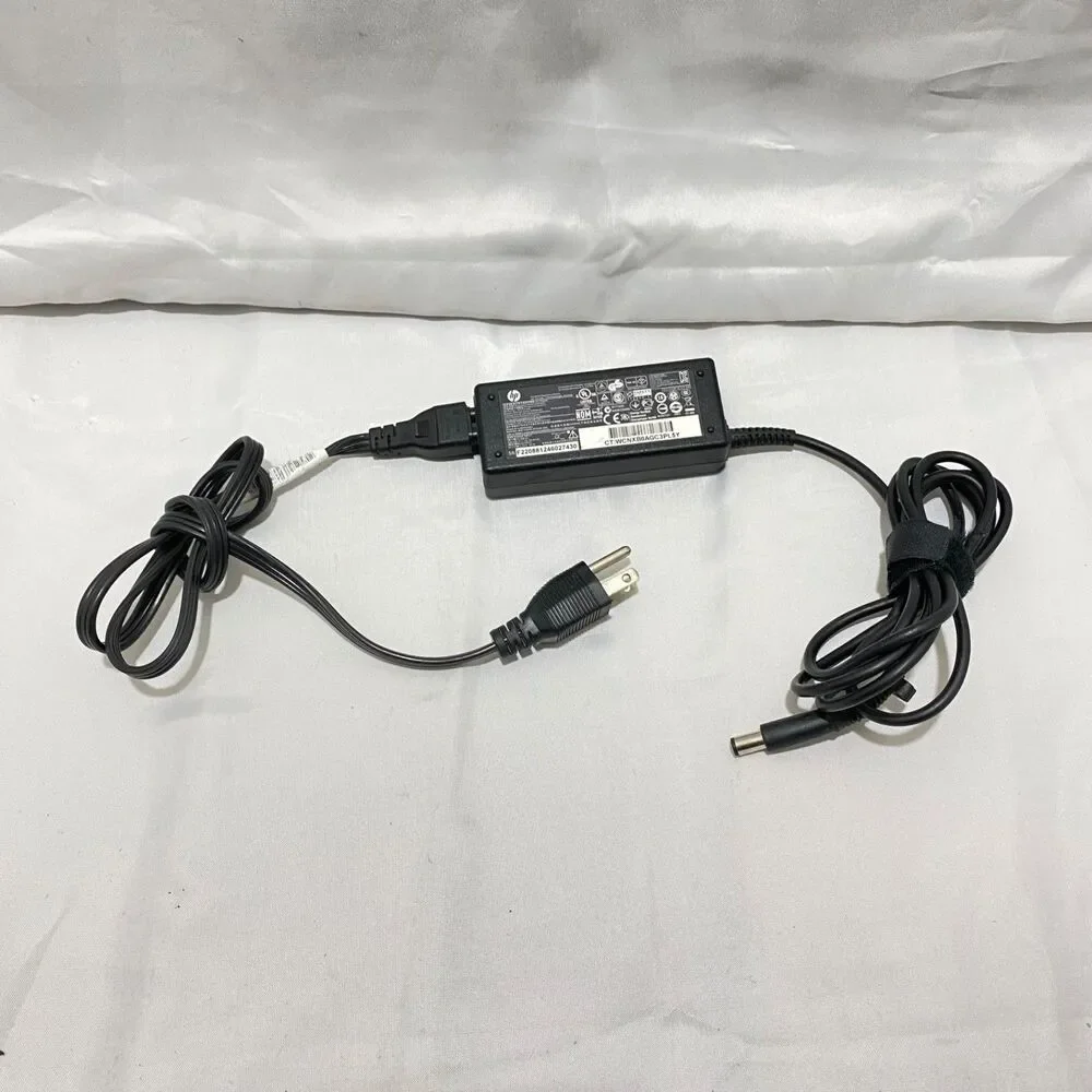 HP 65W AC Adapter Power Supply Charger PPP009C 677774-002 693711-001